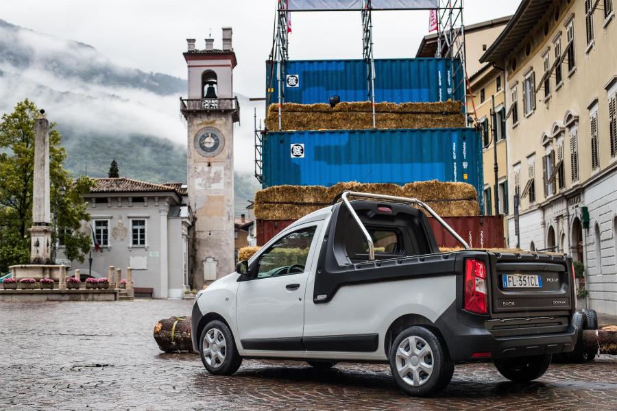  Dacia Dokker Pick-Up by Focaccia 2017 года  (фото 13 из 16)